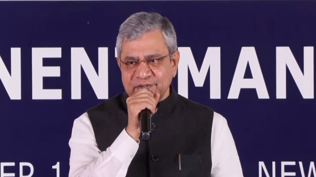 Union Minister Ashwini Vaishnaw (Photo/ANI)