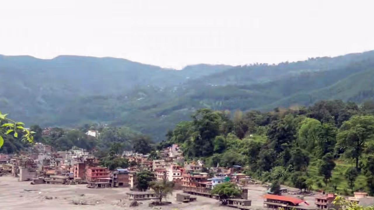 Aftermath of devastating flash floods in Nepal's Betrawati area (Photo/ANI) Aftermath of devastating flash floods in Nepal's Betrawati area (Photo/ANI)