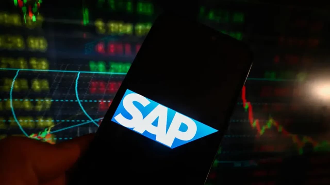 SAP Analyst Says German Software Giant’s Stock Presents ‘Attractive Buying Opportunity:’ Retail’s Upbeat