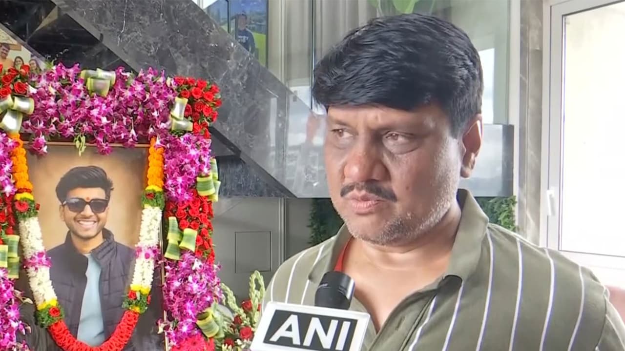 Ketan Vishal Agrawal's father (Photo/ANI) Ketan Vishal Agrawal's father (Photo/ANI)