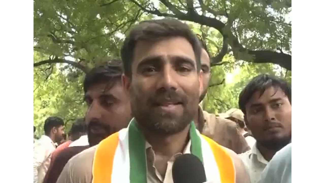 NSUI chief Vinod Jakhar (Photo/ANI) NSUI chief Vinod Jakhar (Photo/ANI)