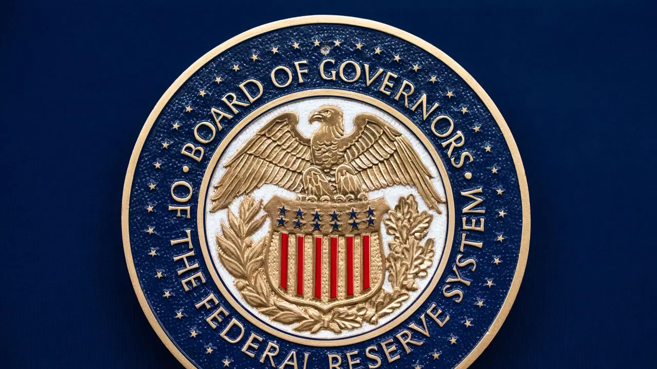 https://stocktwits.com/news articles/markets/equity/morgan stanley s michael gapen says fed is not out of the water even with a hold decision economy can handle 75 100 bps in total hikes/cZUIztlRBzp https://stocktwits.com/news articles/markets/equity/morgan stanley s michael gapen says fed is not out of the water even with a hold decision economy can handle 75 100 bps in total hikes/cZUIztlRBzp