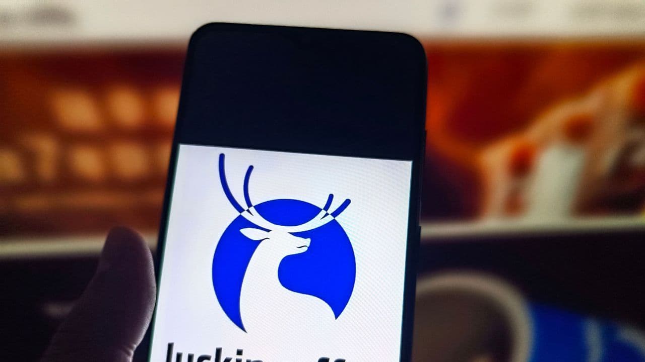 https://stocktwits.com/news articles/markets/equity/lkncy heads for a red month luckin coffee turns to singapore middle east to fuel expansion beyond china/cZMmpOvRBXv https://stocktwits.com/news articles/markets/equity/lkncy heads for a red month luckin coffee turns to singapore middle east to fuel expansion beyond china/cZMmpOvRBXv