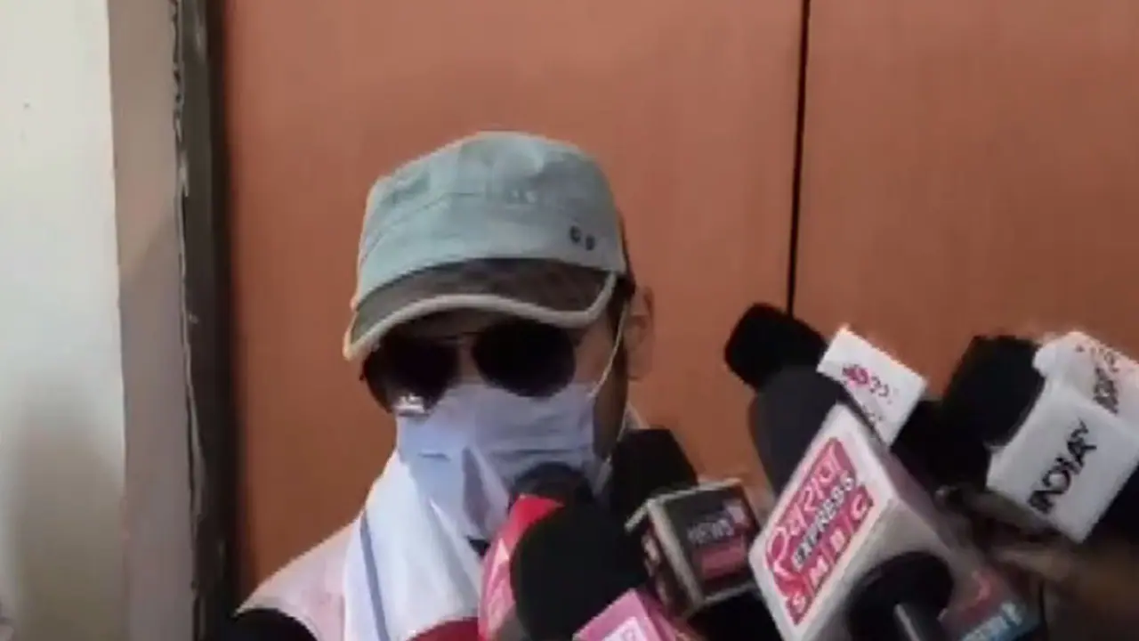 Samarth Singh, who was absconding, at Jabalpur court premises (Photo/ANI) Samarth Singh, who was absconding, at Jabalpur court premises (Photo/ANI)