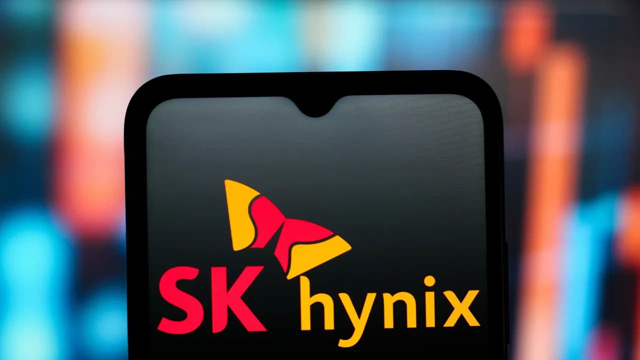 https://stocktwits.com/news articles/markets/equity/sk hynix targets 29 b nasdaq offering dram jumps over 4 ahead of micron s report/cZKyEICR7Ox https://stocktwits.com/news articles/markets/equity/sk hynix targets 29 b nasdaq offering dram jumps over 4 ahead of micron s report/cZKyEICR7Ox