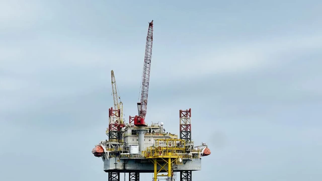 https://stocktwits.com/news articles/markets/equity/goldman reportedly cuts 2027 oil forecast/cZK5AGRR7Pj https://stocktwits.com/news articles/markets/equity/goldman reportedly cuts 2027 oil forecast/cZK5AGRR7Pj
