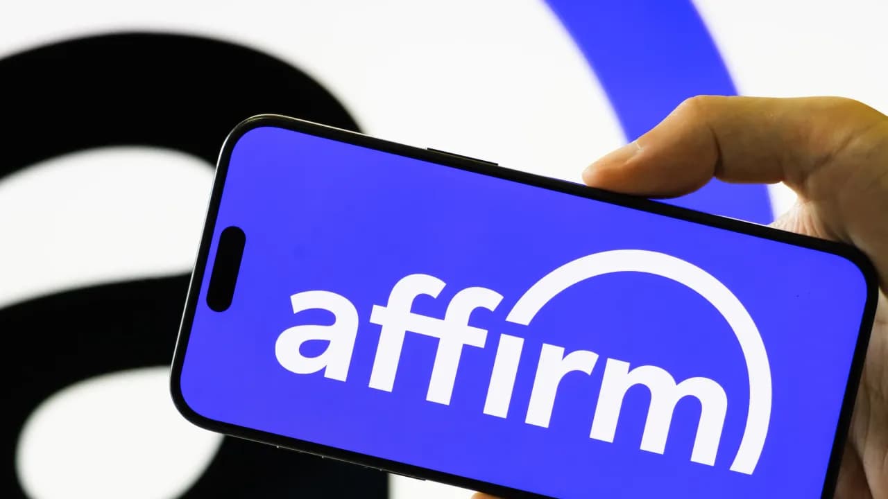 https://stocktwits.com/news articles/markets/equity/afrm stock 11 month high ceo max levchin 30 percent growth/cZYAaOHRJAF https://stocktwits.com/news articles/markets/equity/afrm stock 11 month high ceo max levchin 30 percent growth/cZYAaOHRJAF