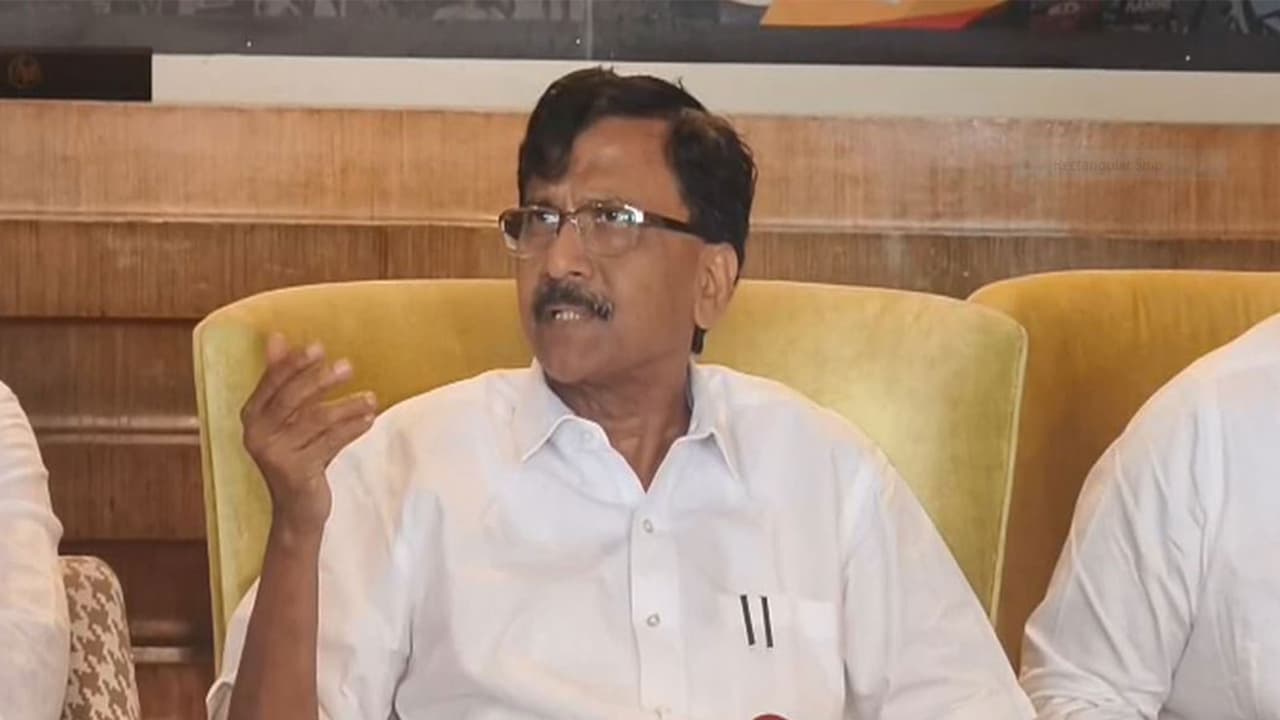 Shiv Sena (UBT) leader Sanjay Raut (Photo\ANI) Shiv Sena (UBT) leader Sanjay Raut (Photo\ANI)