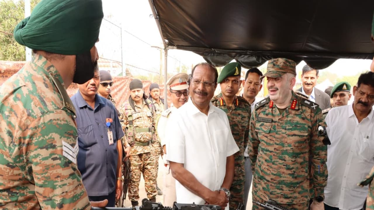 Albert Ekka Brigade organises state level mega ex servicemen rally (Photo/ANI) Albert Ekka Brigade organises state level mega ex servicemen rally (Photo/ANI)