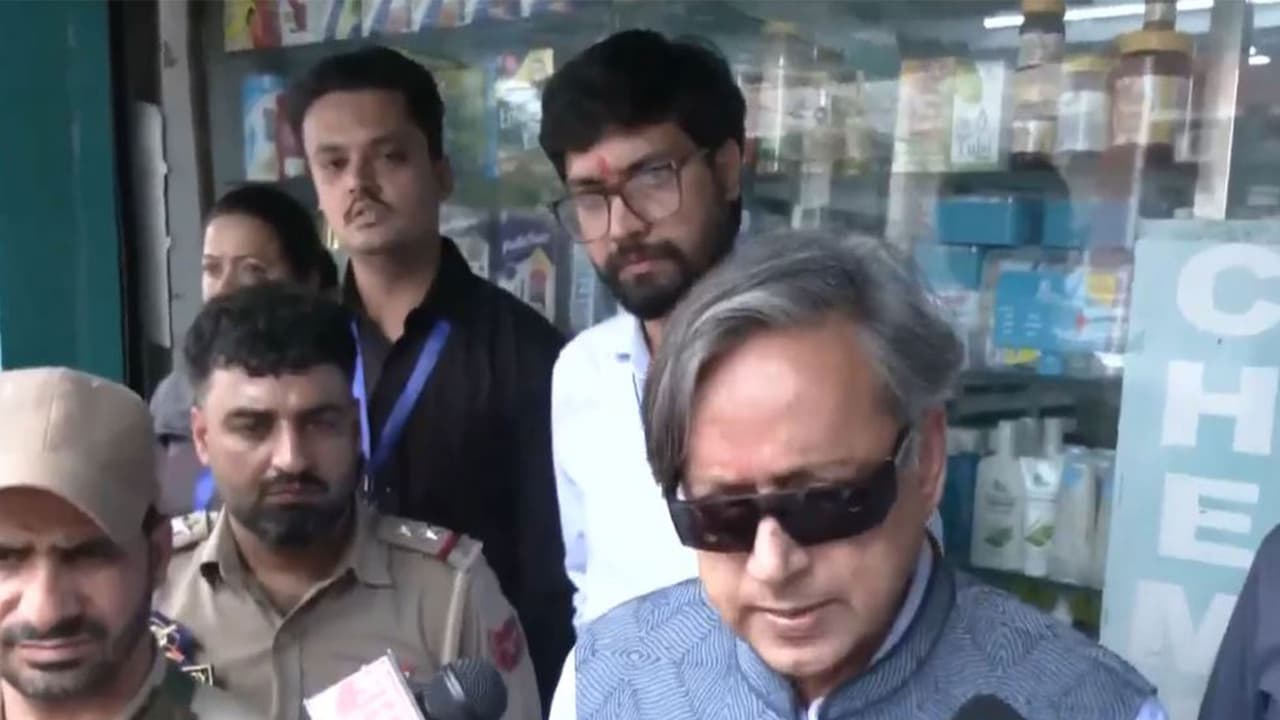 Congress MP Shashi Tharoor (Photo/ANI) Congress MP Shashi Tharoor (Photo/ANI)