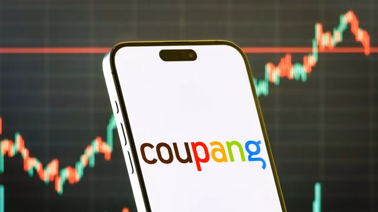 https://stocktwits.com/news articles/markets/equity/coupang stock slides as korea biggest data breach triggers ceo exit/cLeJZ5jREpO https://stocktwits.com/news articles/markets/equity/coupang stock slides as korea biggest data breach triggers ceo exit/cLeJZ5jREpO