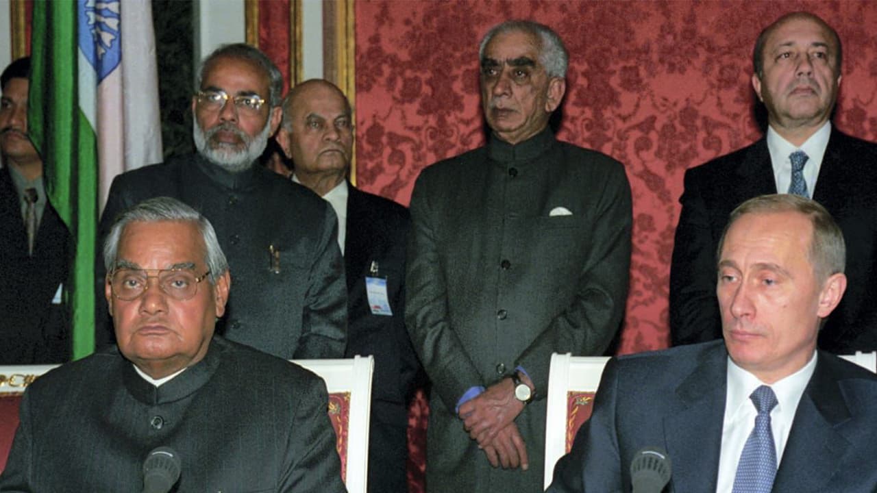 Photos from Moscow from 2001, when the then Gujarat CM Modi had accompanied the then PM Atal Bihari Vajpayee (File Photos) Photos from Moscow from 2001, when the then Gujarat CM Modi had accompanied the then PM Atal Bihari Vajpayee (File Photos)