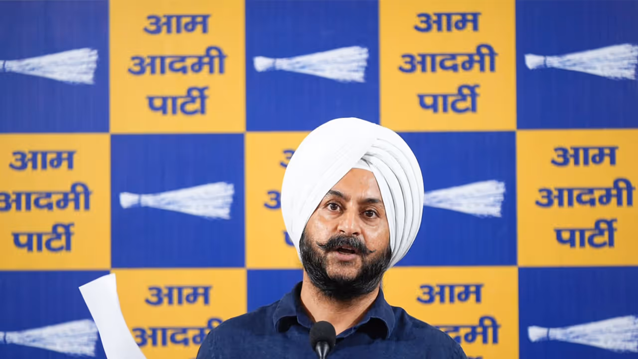 Aam Aadmi Party (AAP) Delhi State Vice President Jarnail Singh (Photo/ANI) Aam Aadmi Party (AAP) Delhi State Vice President Jarnail Singh (Photo/ANI)