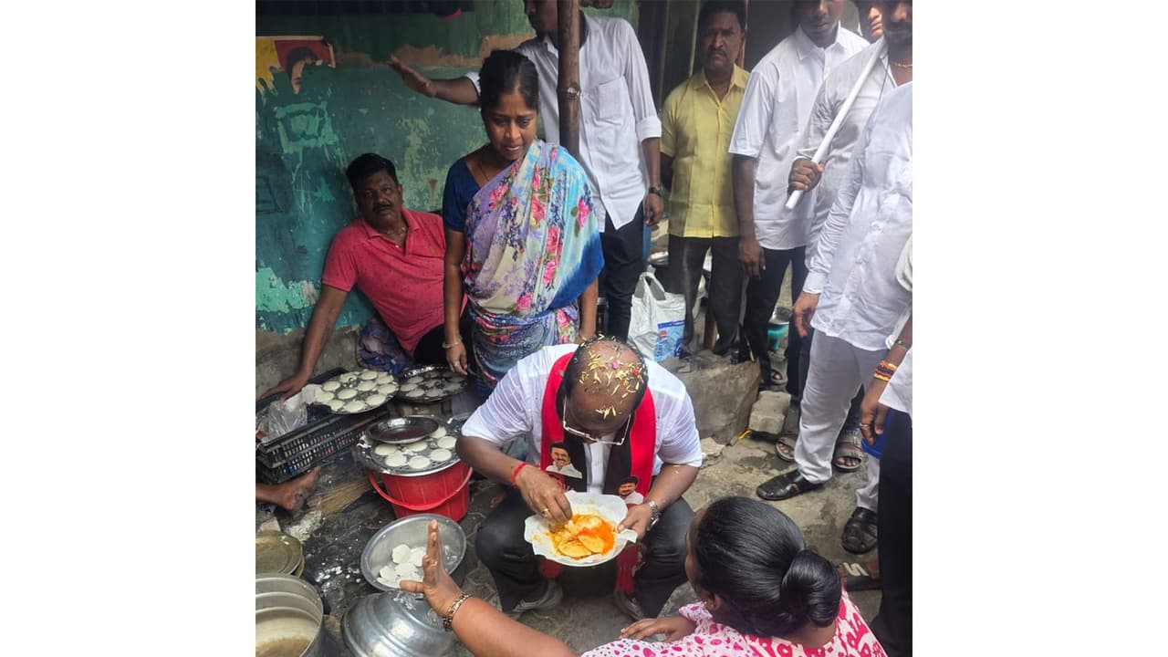 DMK Thiru Vi Ka Nagar candidate KS Ravinchandran (Photo/ANI) DMK Thiru Vi Ka Nagar candidate KS Ravinchandran (Photo/ANI)