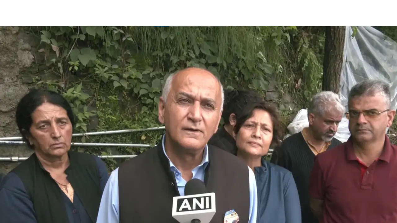 Shimla Mayor Surinder Chauhan (Photo/ANI) Shimla Mayor Surinder Chauhan (Photo/ANI)