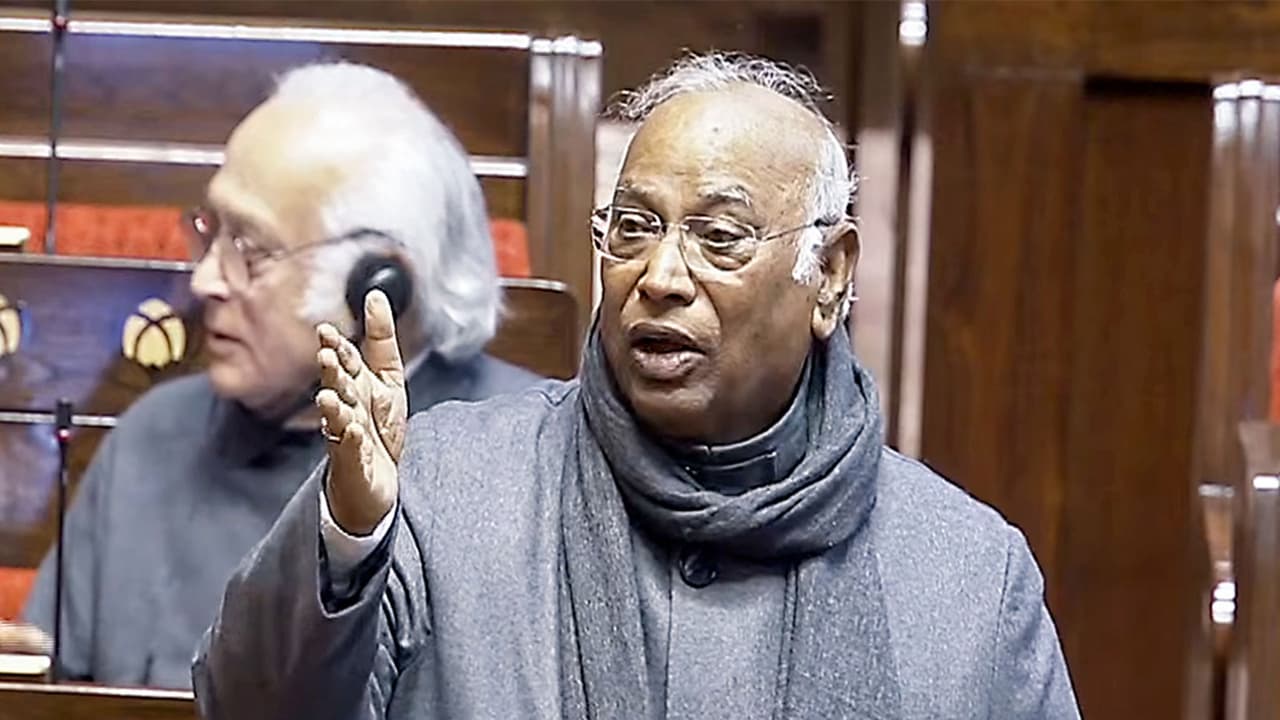 Congress President and Rajya Sabha LoP Mallikarjun Kharge (File Photo/ANI) Congress President and Rajya Sabha LoP Mallikarjun Kharge (File Photo/ANI)