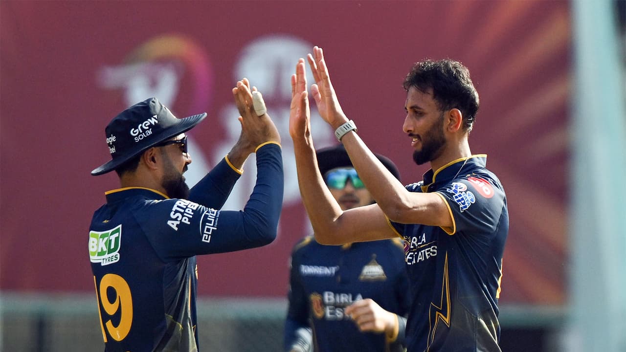 GT pacer Prasidh Krishna and his teamates (Photo: ANI) GT pacer Prasidh Krishna and his teamates (Photo: ANI)