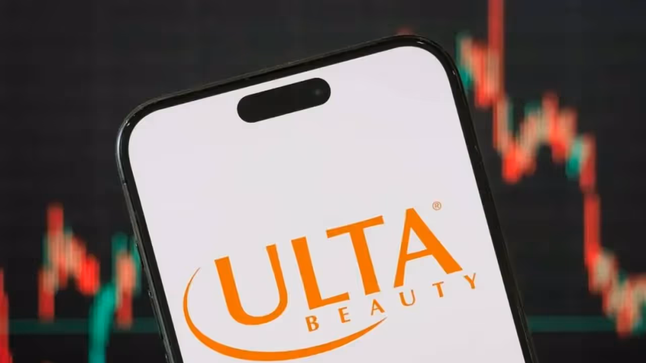 https://stocktwits.com/news articles/markets/equity/ulta beauty names interim cfo after paula oyibo s sudden exit retail investors watch warily/chmOLYBRR44 https://stocktwits.com/news articles/markets/equity/ulta beauty names interim cfo after paula oyibo s sudden exit retail investors watch warily/chmOLYBRR44