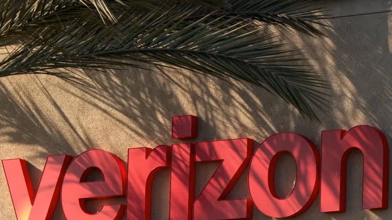 https://stocktwits.com/news articles/markets/equity/verizon teams up with nvidia lockheed martin to turn 5 g into a drone tracking system/cZopuP6RJW6 https://stocktwits.com/news articles/markets/equity/verizon teams up with nvidia lockheed martin to turn 5 g into a drone tracking system/cZopuP6RJW6