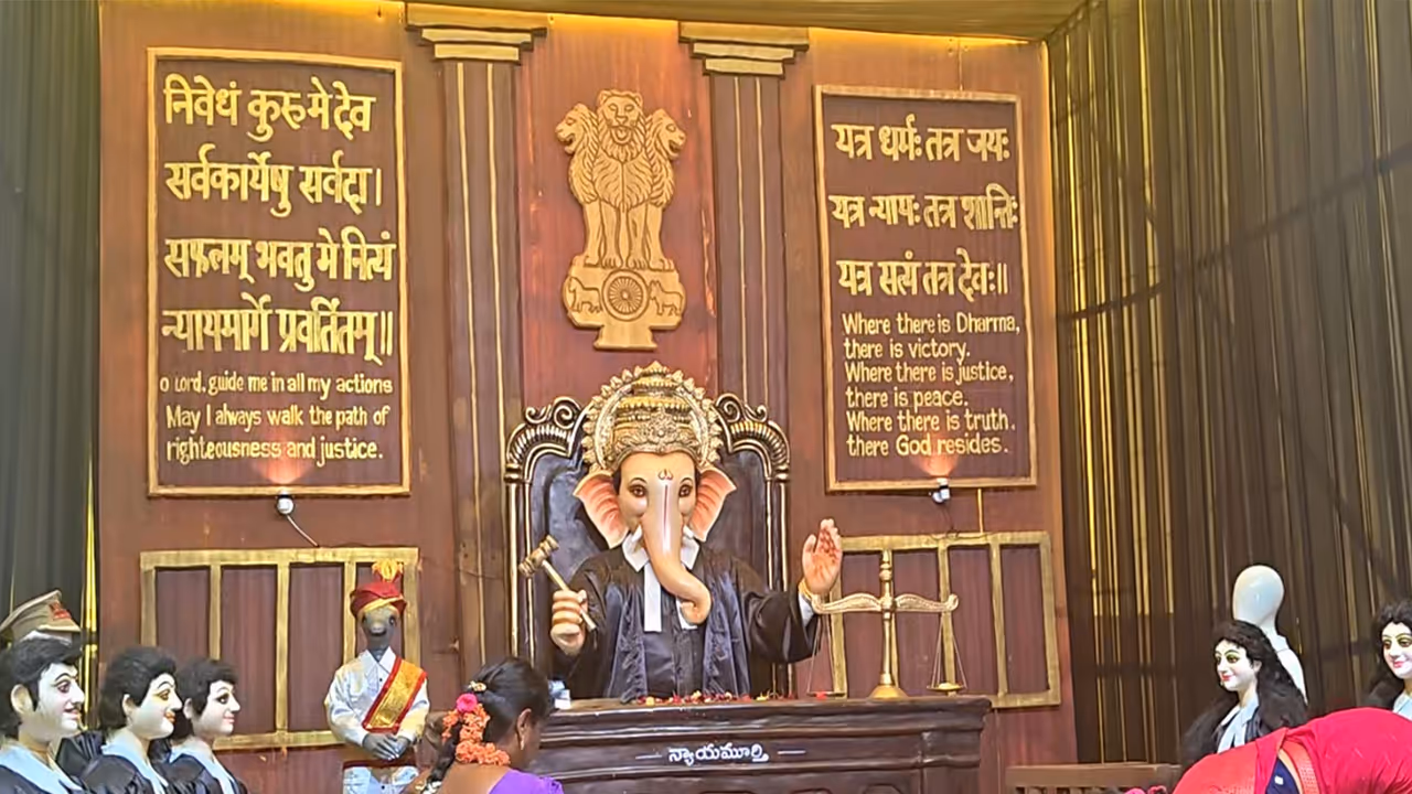 Eco friendly ‘Nyayamurti Ganapathi’ with Supreme Court themed pandal (Photo/ANI) Eco friendly ‘Nyayamurti Ganapathi’ with Supreme Court themed pandal (Photo/ANI)