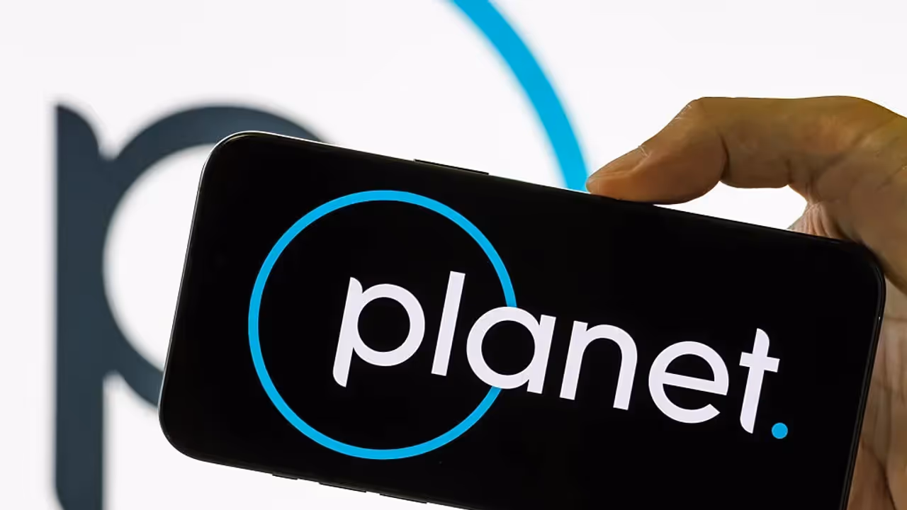https://stocktwits.com/news articles/markets/equity/why did planet labs stock rocket over 35 percent today/chwhRfiRdrh