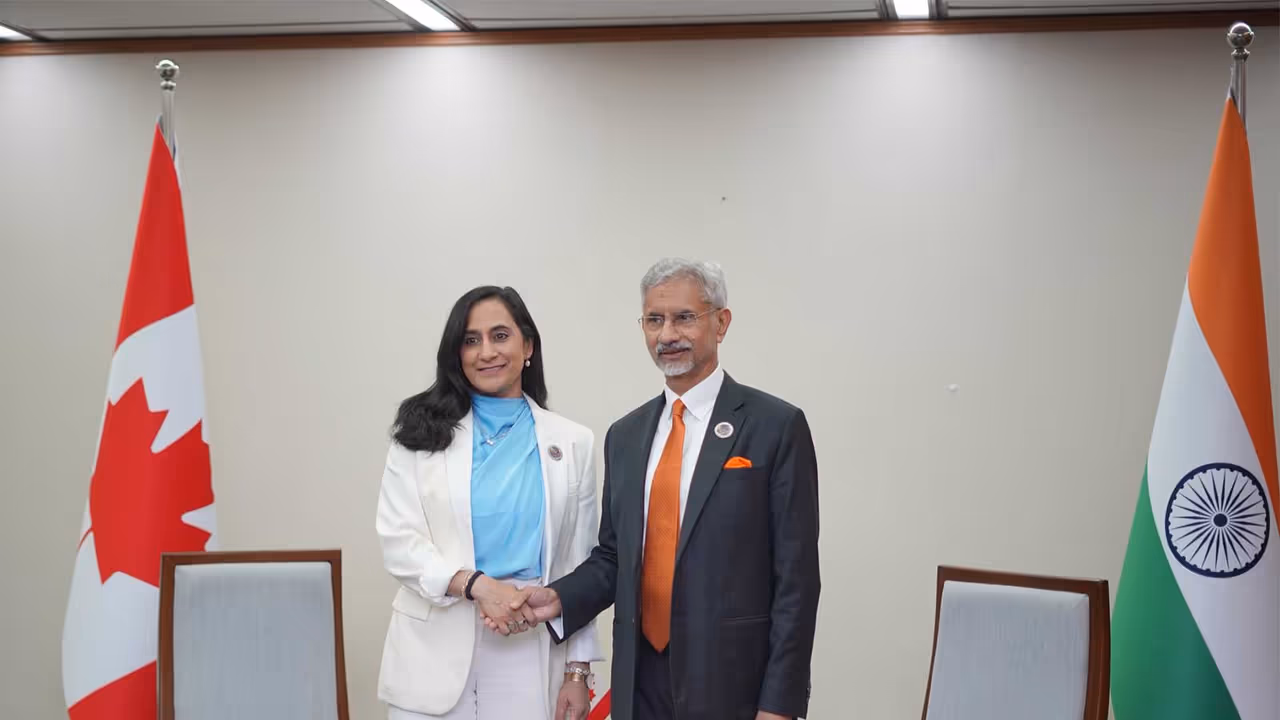 External Affairs Minister S Jaishankar with Canadian Foreign Minister Anita Anand (Photo/X@DrSJaishankar) External Affairs Minister S Jaishankar with Canadian Foreign Minister Anita Anand (Photo/X@DrSJaishankar)