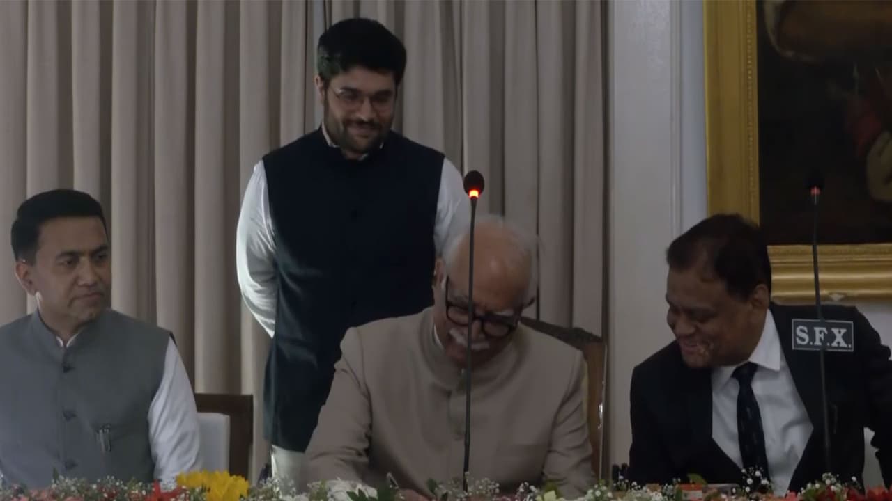 Visuals from the swearing in ceremony of newly appointed Goa Lokayukta at Raj Bhavan (Photo/ANI) Visuals from the swearing in ceremony of newly appointed Goa Lokayukta at Raj Bhavan (Photo/ANI)