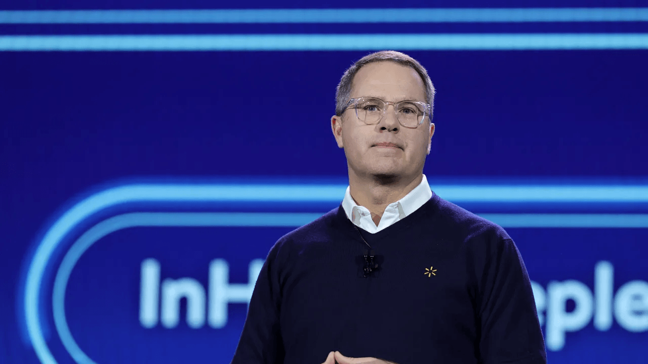 https://stocktwits.com/news articles/markets/equity/walmart ceo doug mc millon sells 1 9 m shares continuing small divestitures/cho9LULR5xp