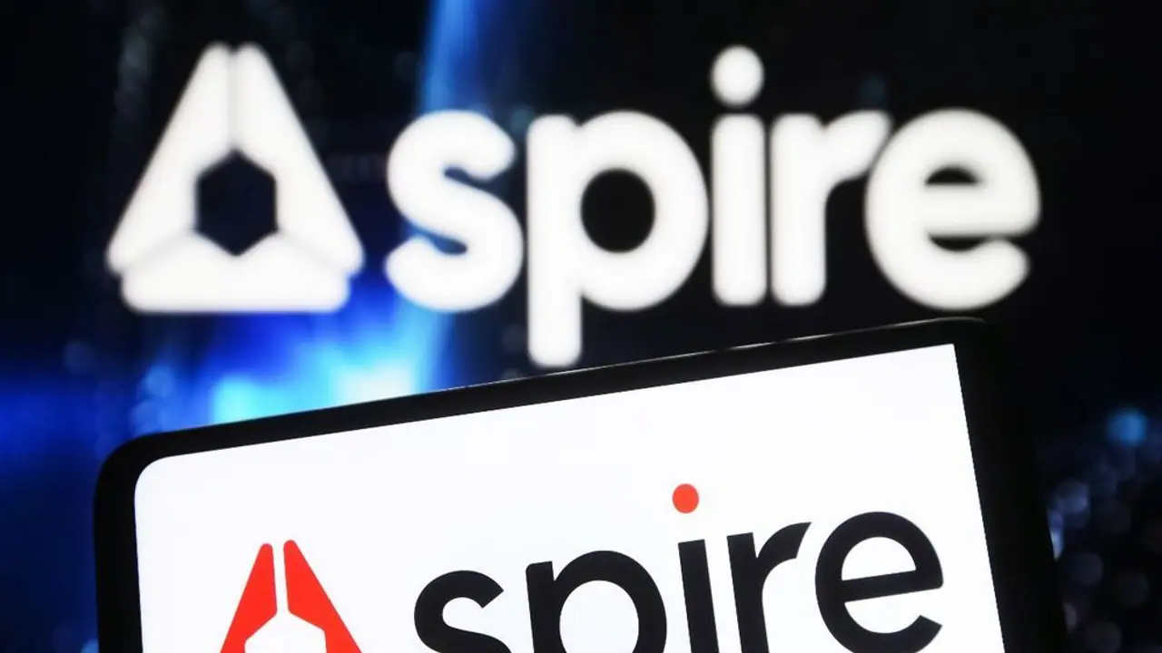 Spire Global Stock Tumbles 13% On $40M Private Placement Deal: Retail Mood Brightens But Still In Bearish Territory Spire Global Stock Tumbles 13% On $40M Private Placement Deal: Retail Mood Brightens But Still In Bearish Territory