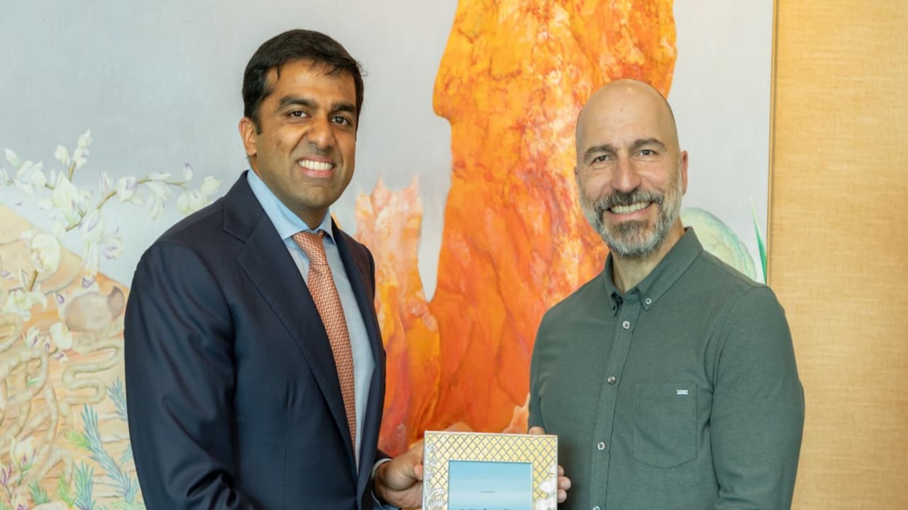 Parth Jindal of JSW Group (Left) and Dara Khosrowshahi, Uber CEO (Right) (Photo JSW Group) Parth Jindal of JSW Group (Left) and Dara Khosrowshahi, Uber CEO (Right) (Photo JSW Group)
