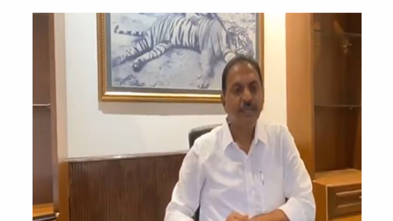 YSRCP State General Secretary Singareddy Satish Kumar Reddy (Photo/ANI) YSRCP State General Secretary Singareddy Satish Kumar Reddy (Photo/ANI)