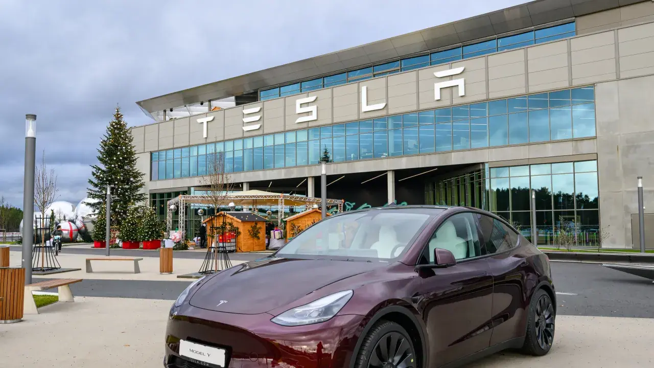 https://stocktwits.com/news articles/markets/equity/tesla india entry in july with model y/chlxmpNRRPp