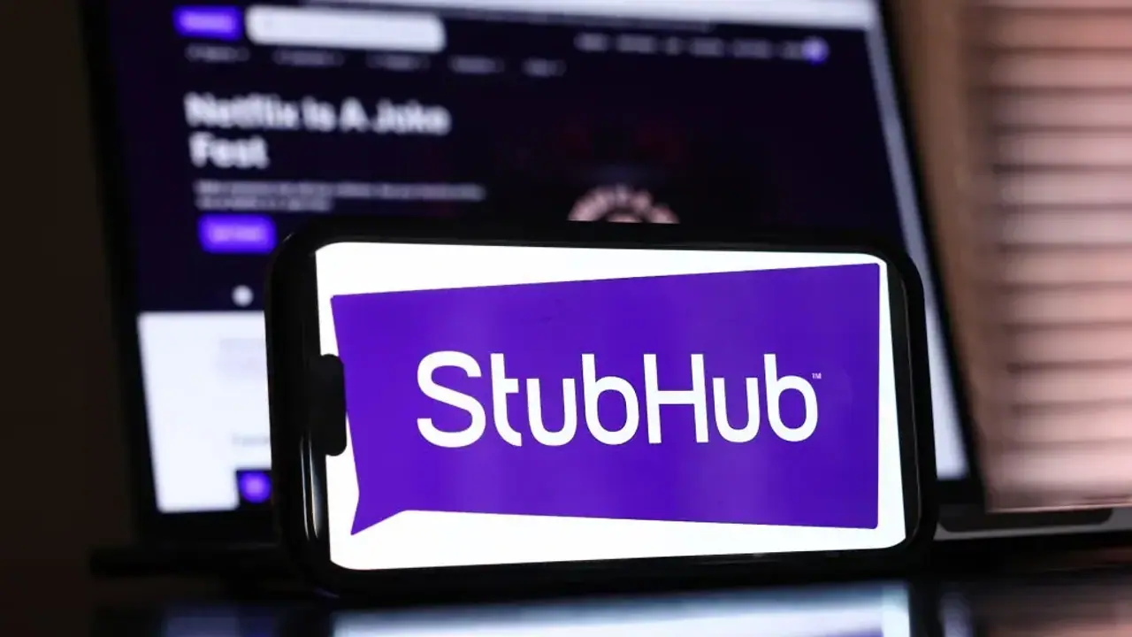 https://stocktwits.com/news articles/markets/equity/stub hub stock jumps after citi upgrade but shares remain well below ipo price/cZtul3JRB3E https://stocktwits.com/news articles/markets/equity/stub hub stock jumps after citi upgrade but shares remain well below ipo price/cZtul3JRB3E