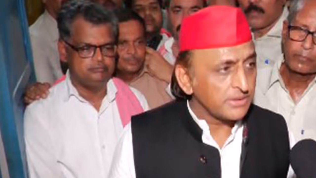 Samajwadi Party chief Akhilesh Yadav (Photo/ANI) Samajwadi Party chief Akhilesh Yadav (Photo/ANI)