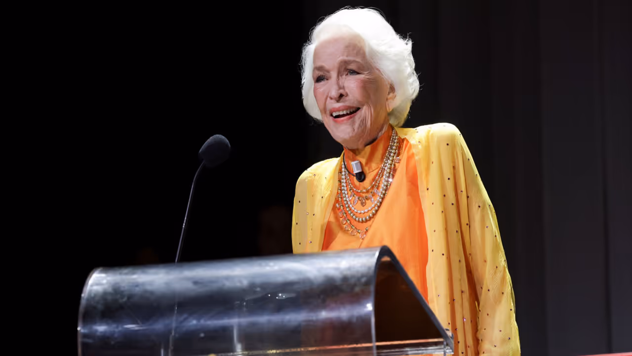 Actor Ellen Burstyn (Photo/ANI) Actor Ellen Burstyn (Photo/ANI)