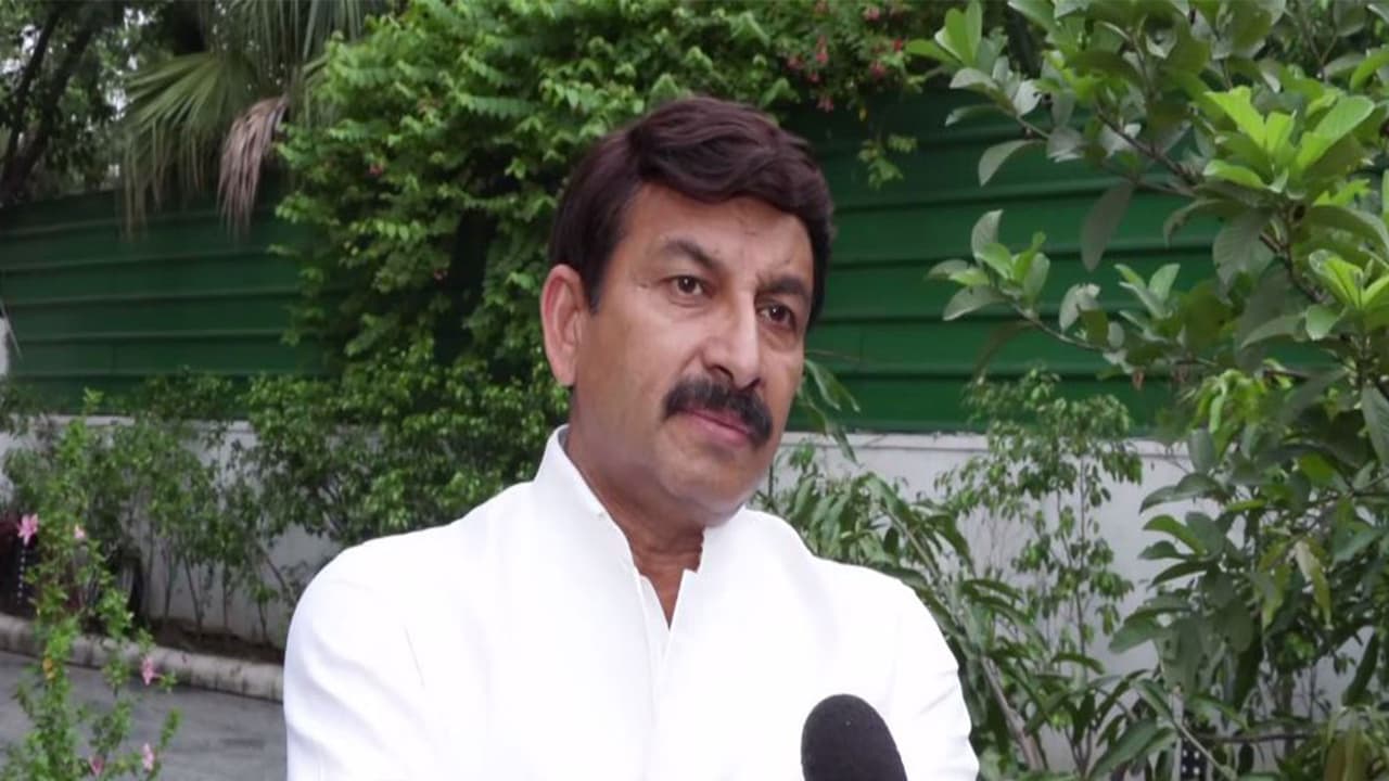 BJP leader Manoj Tiwari (Photo/ANI) BJP leader Manoj Tiwari (Photo/ANI)