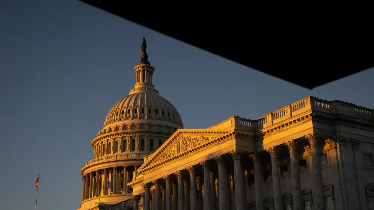 https://stocktwits.com/news articles/markets/cryptocurrency/coinbase circle galaxy crypto firms clarity act senate vote white house meeting/cZ0U9ksR7bD https://stocktwits.com/news articles/markets/cryptocurrency/coinbase circle galaxy crypto firms clarity act senate vote white house meeting/cZ0U9ksR7bD