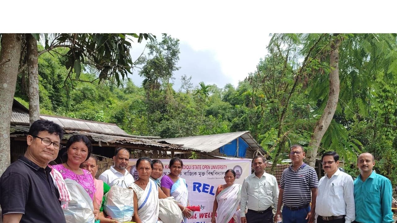 Krishna Kanta Handiqui State Open University conducts flood relief drive (Photo/ANI) Krishna Kanta Handiqui State Open University conducts flood relief drive (Photo/ANI)