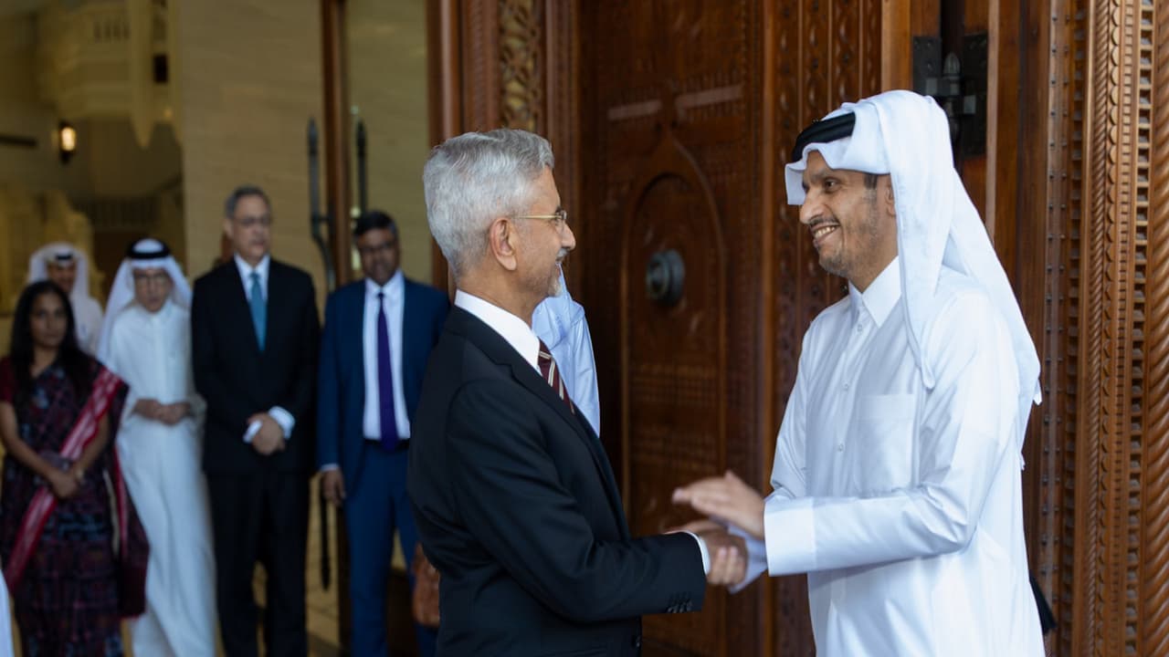 EAM meets with Qatari counterpart in Doha (Photo/X@DrSJaishankar) EAM meets with Qatari counterpart in Doha (Photo/X@DrSJaishankar)