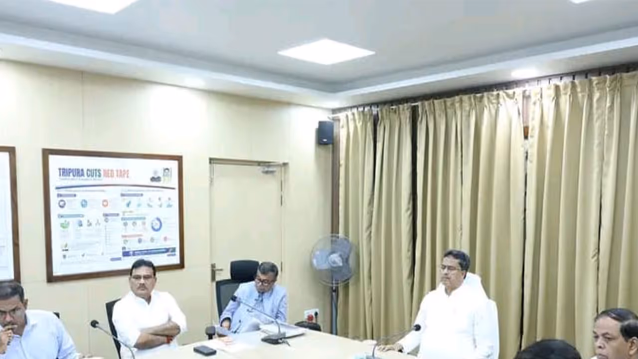 Tripura CM Saha chairs meeting on progress of various ongoing development works (Photo:Tripura/CMO) Tripura CM Saha chairs meeting on progress of various ongoing development works (Photo:Tripura/CMO)