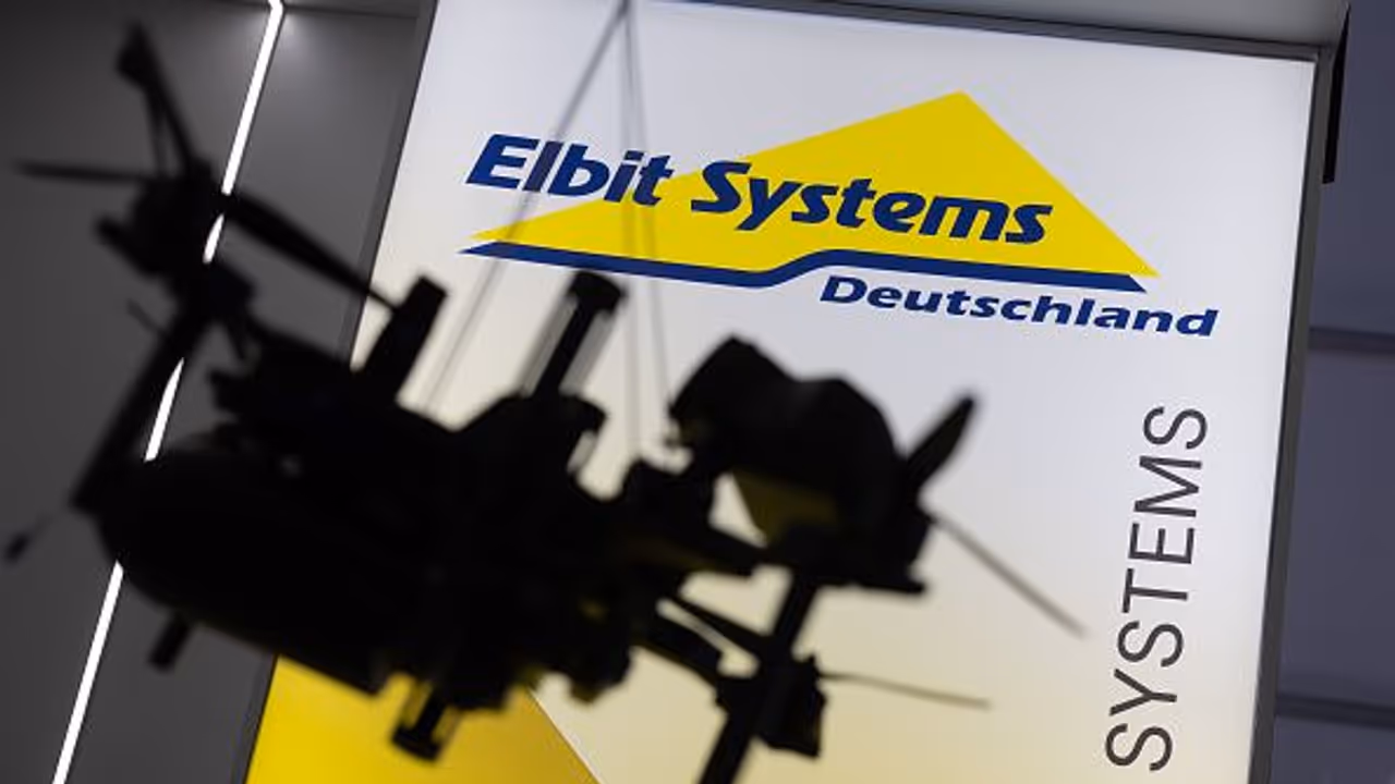 https://stocktwits.com/news articles/markets/equity/elbit systems wins 235 m contract to supply rocket artillery systems to european customer what investors need to know/cZx8ZAKRBMS https://stocktwits.com/news articles/markets/equity/elbit systems wins 235 m contract to supply rocket artillery systems to european customer what investors need to know/cZx8ZAKRBMS