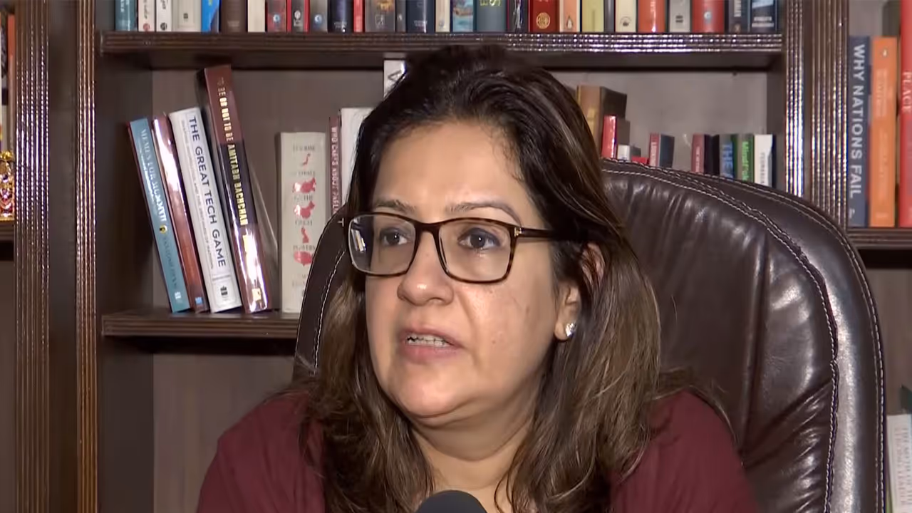 Shiv Sena (UBT) leader Priyanka Chaturvedi (Photo/ANI) Shiv Sena (UBT) leader Priyanka Chaturvedi (Photo/ANI)