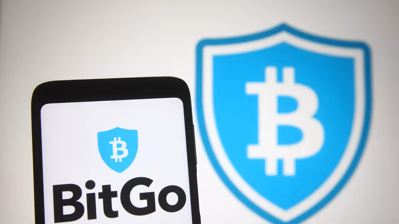 https://stocktwits.com/news articles/markets/equity/crypto firm bit go prepares for public listing submits confidential ipo filing to sec/ch8AffER5rQ https://stocktwits.com/news articles/markets/equity/crypto firm bit go prepares for public listing submits confidential ipo filing to sec/ch8AffER5rQ