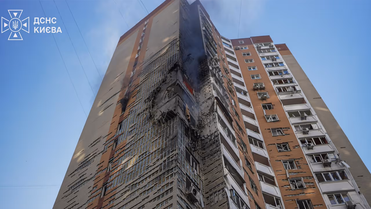 Images of a Russian strike on an apartment in Kyiv (Photo/@ZelenskyyUa) Images of a Russian strike on an apartment in Kyiv (Photo/@ZelenskyyUa)