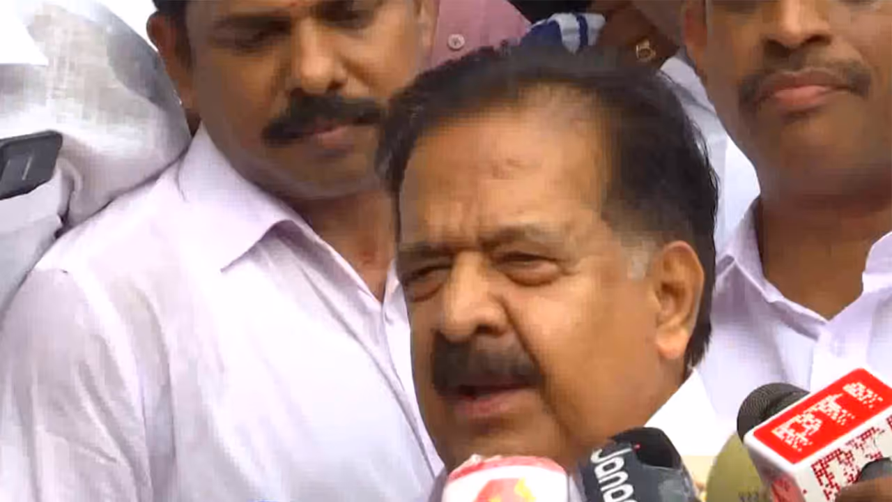 Senior Congress leader Ramesh Chennithala (Photo/ANI) Senior Congress leader Ramesh Chennithala (Photo/ANI)