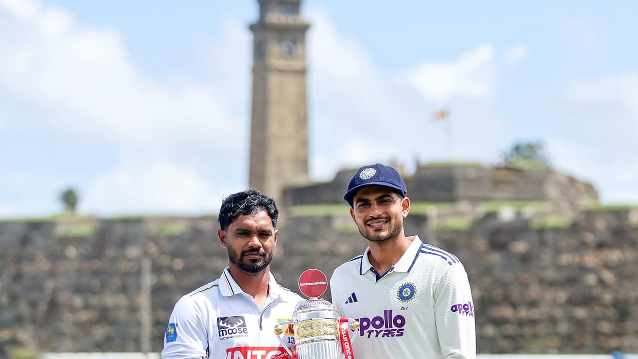 Sri Lanka captain Dhananjaya de Silva (L) with Shubman Gill in Galle. (Photo: ANI) Sri Lanka captain Dhananjaya de Silva (L) with Shubman Gill in Galle. (Photo: ANI)