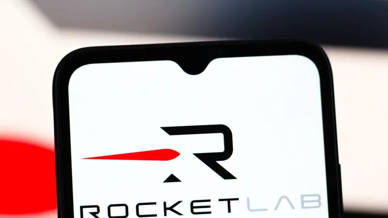 https://stocktwits.com/news articles/markets/equity/why is rocket lab stock gaining premarket today/ch6YyoLR3V6