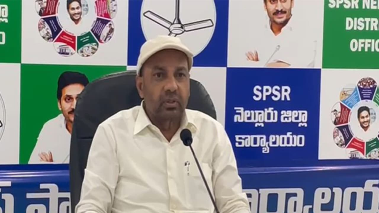 Former Andhra Pradesh Minister Kakani Govardhan Reddy (Photo/ANI) Former Andhra Pradesh Minister Kakani Govardhan Reddy (Photo/ANI)