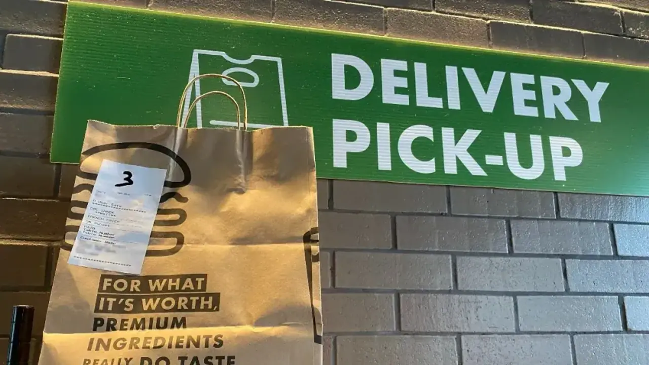 https://stocktwits.com/news articles/markets/equity/giftify expands into restaurant tech with takeout 7 acquisition/chkDprQRbxe