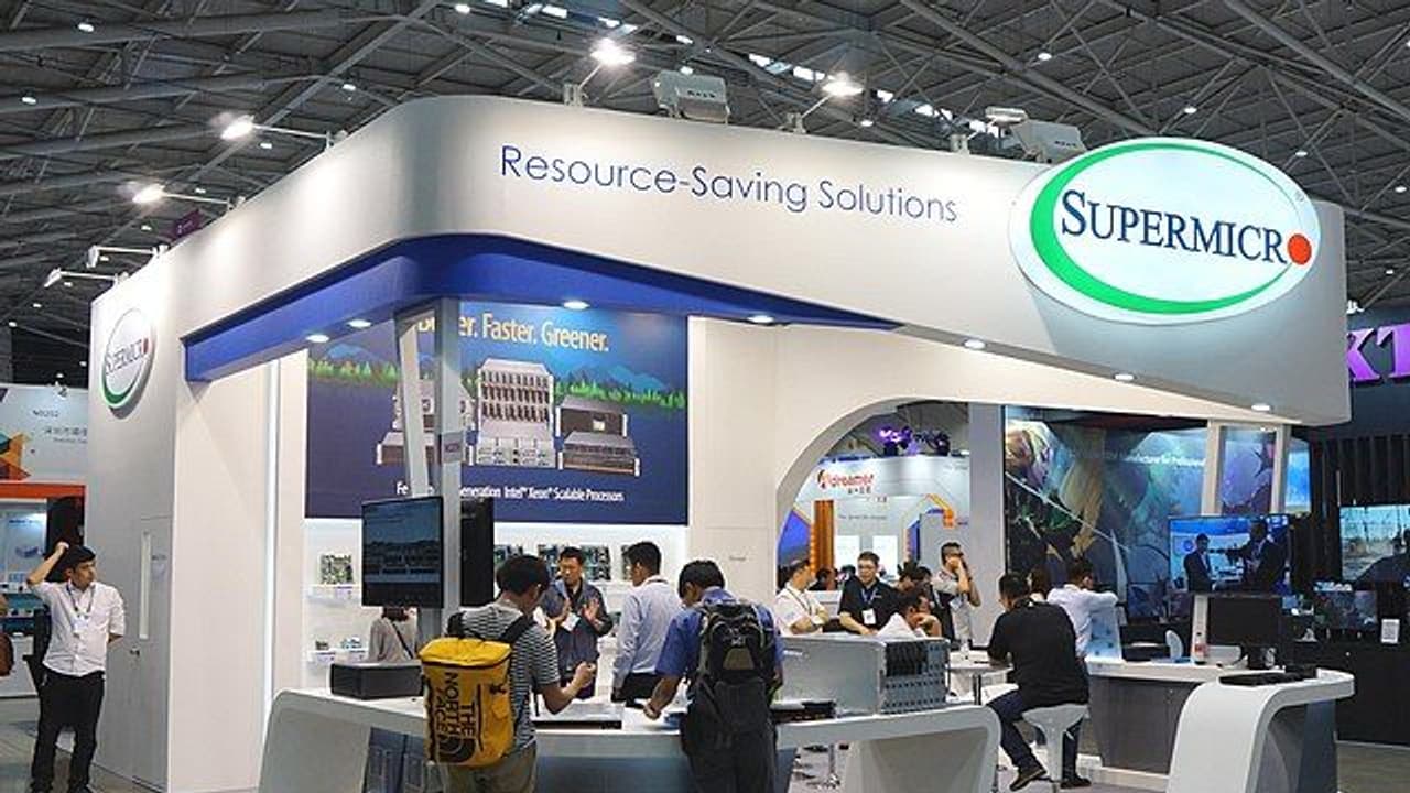 https://stocktwits.com/news articles/markets/equity/smci stock gains most in nearly 2 months on new vera rubin racks analyst upgrade/cZKvo5LR79K https://stocktwits.com/news articles/markets/equity/smci stock gains most in nearly 2 months on new vera rubin racks analyst upgrade/cZKvo5LR79K